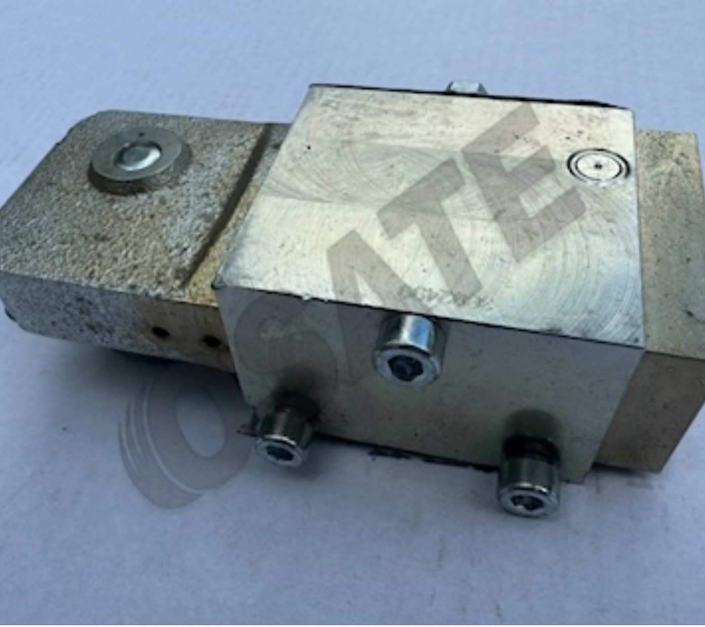 Way Valve 4/3 HAWA for Putzmeister Concrete Pump